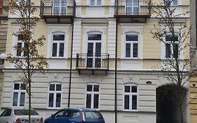 Apartament w Kamienicy 13